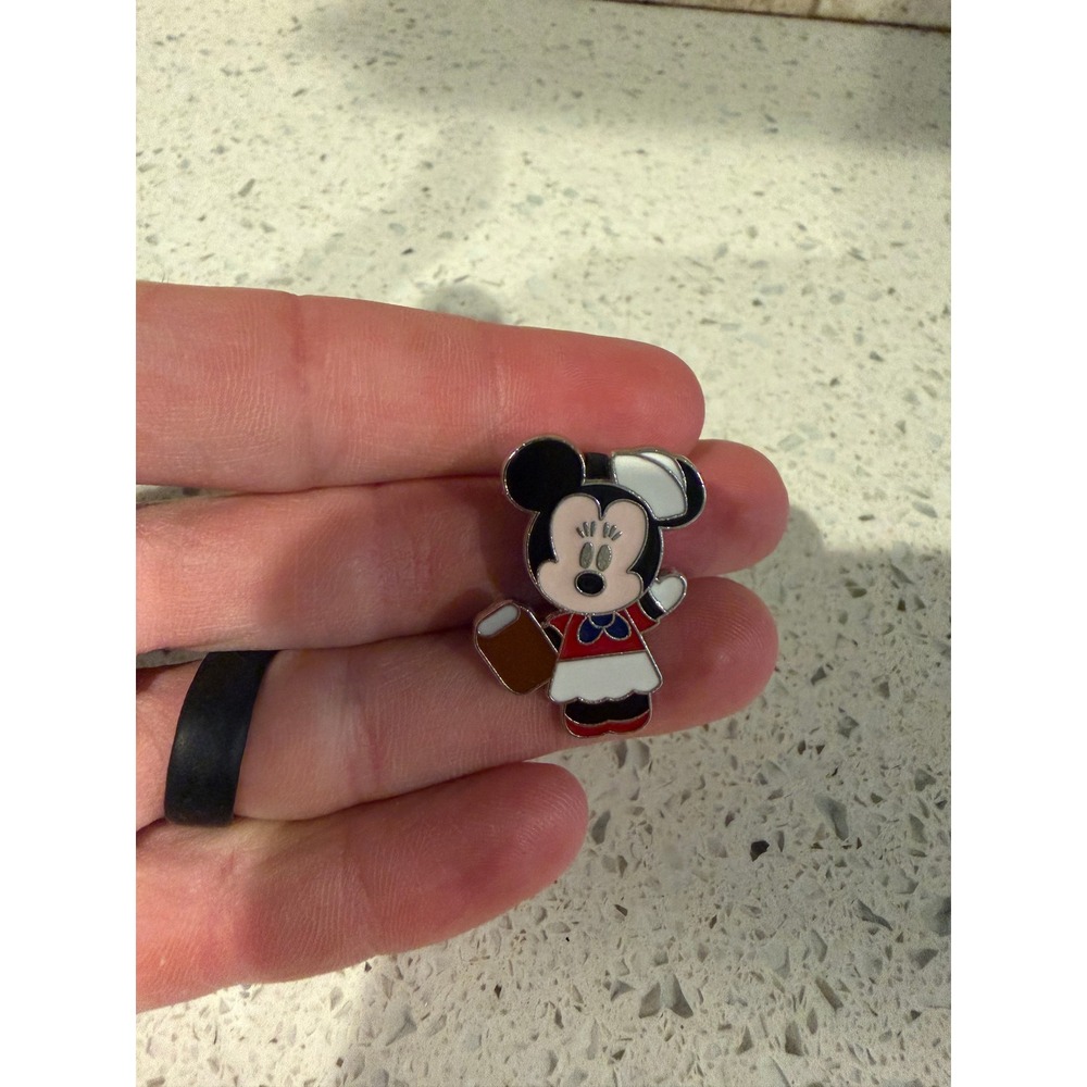 Disney Cruise Line Characters Sailor Minnie Mouse Trading Pin